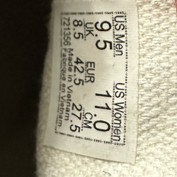 Black leather vans platforms with embossed print - Picture 5 of 5